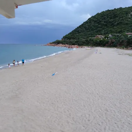 La Finestra Sul Mare Guest house
